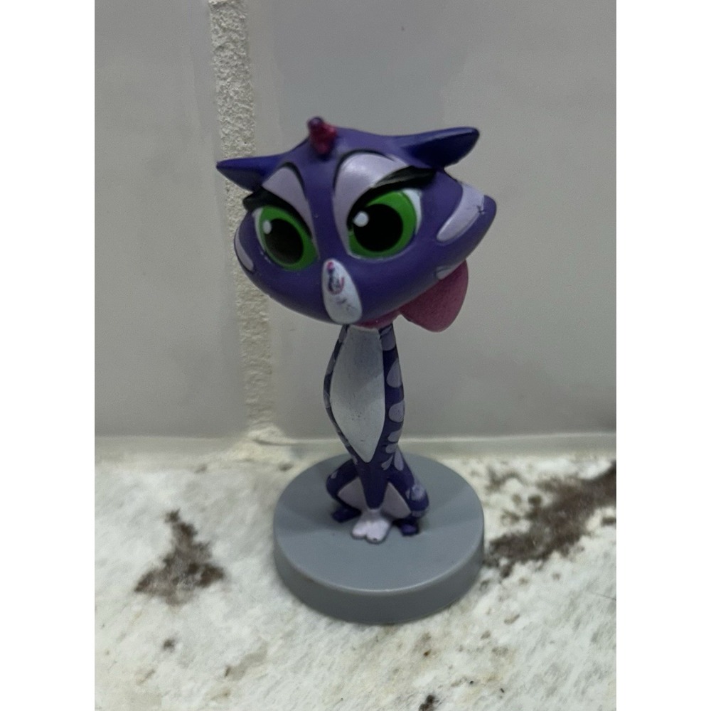Disney Store Junior Puppy Dog Pals PVC Figure Cake Topper Hissy Purple Cat 2.5"!